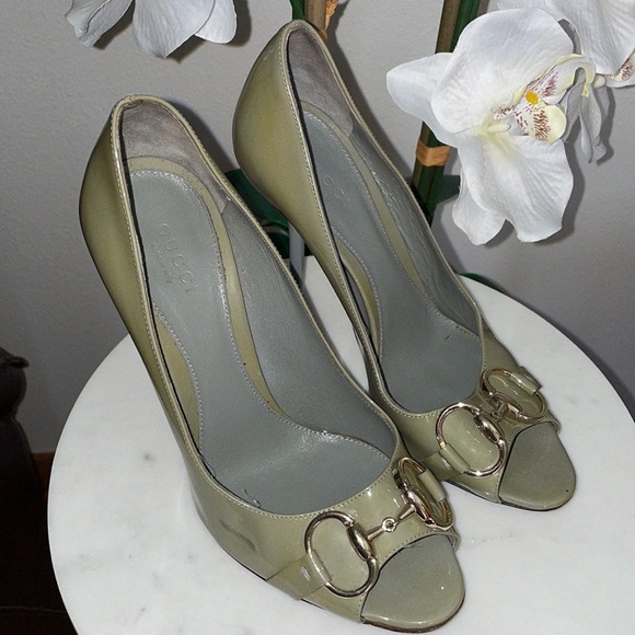 In love π green Gucci heel - Picture 6 of 11